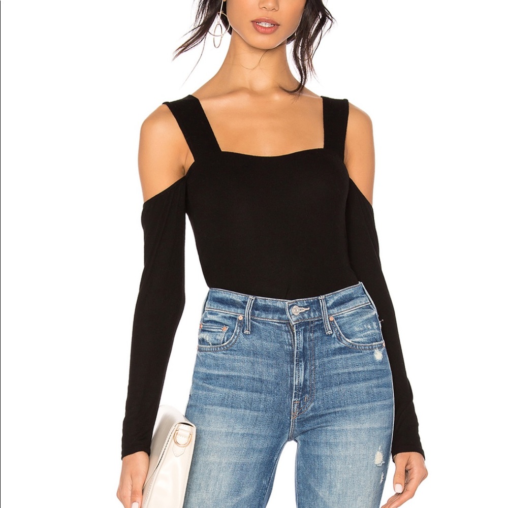 Michael Lauren Cedar Cold Shoulder Top in Black